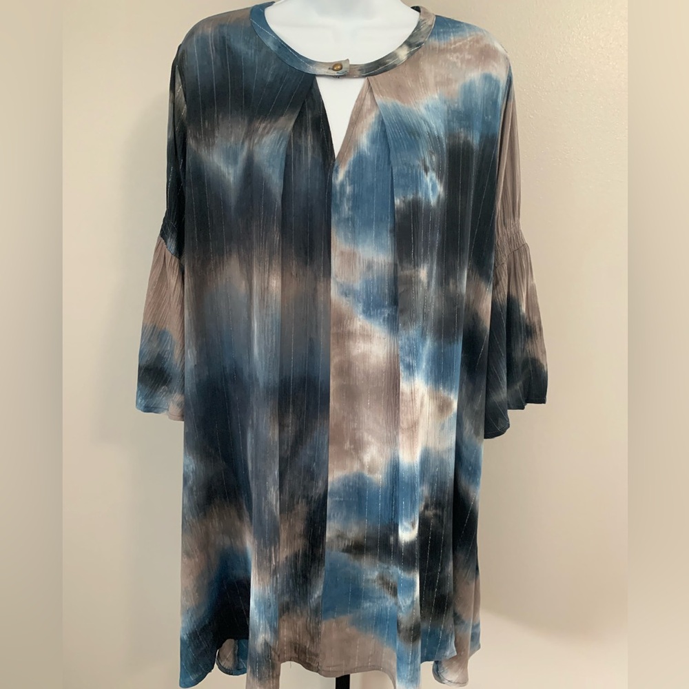 NWT Umgee Tie-Dye Keyhole Tunic Top in Blue, Black and Taupe